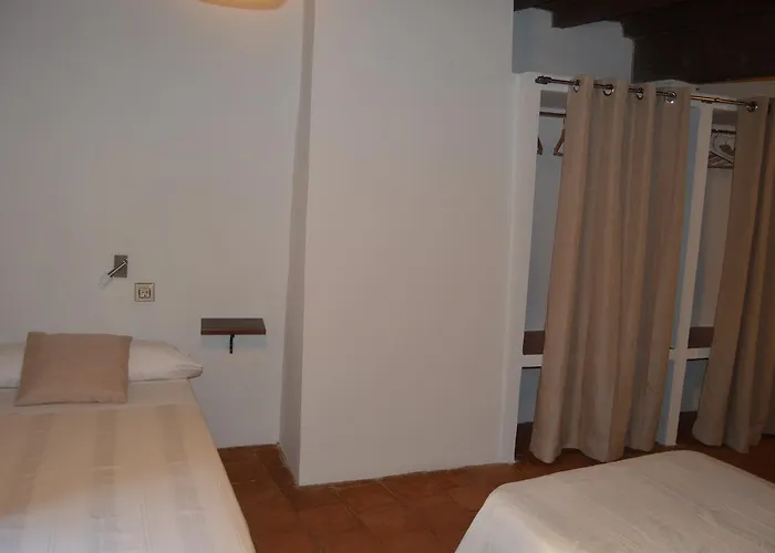 Hostal Via Caparra Confort *