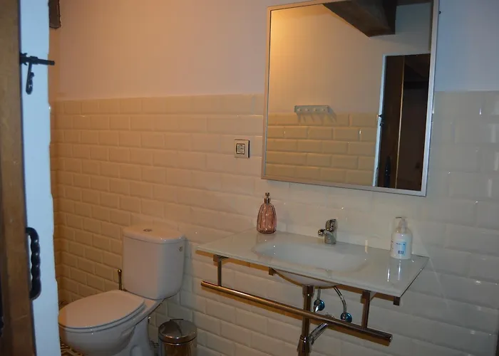 Hostal Via Caparra Confort *