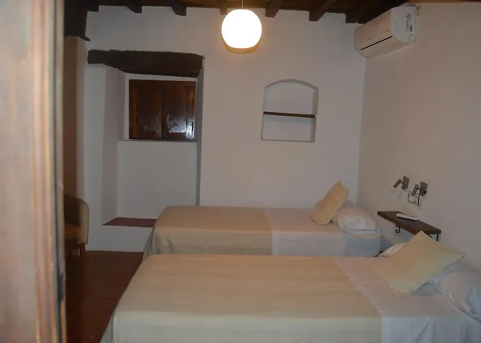 Hostal Via Caparra Confort *