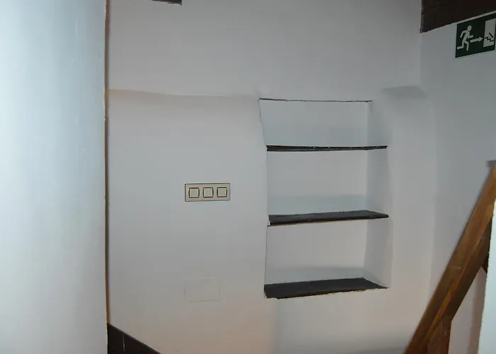 Hostal Via Caparra Confort *