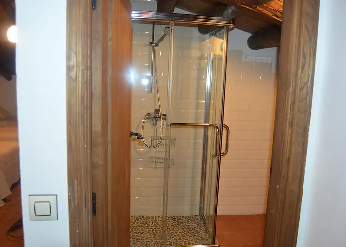 Hostal Via Caparra Confort *